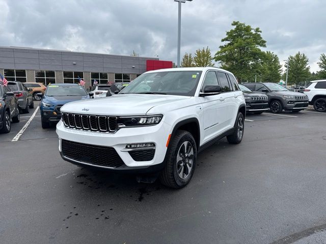 jeep grand cherokee 2025 1C4RJYB68S8689987 image jeep grand cherokee 2025 1C4RJYB68S8689987 image